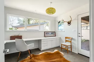 4611 Chiappero Trail, Austin, TX 78731 - Photo 16