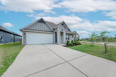 1002 Austin Bayou Drive, Hutto, TX 78634 - Photo 2