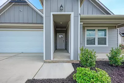 1002 Austin Bayou Drive, Hutto, TX 78634 - Photo 4
