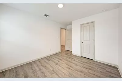 1002 Austin Bayou Drive, Hutto, TX 78634 - Photo 30