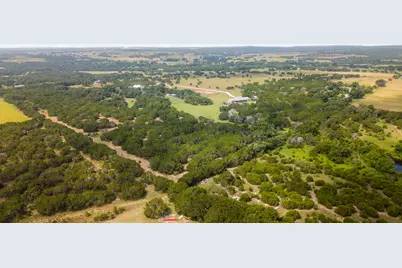 2110 County Road 285, Liberty Hill, TX 78642 - Photo 36