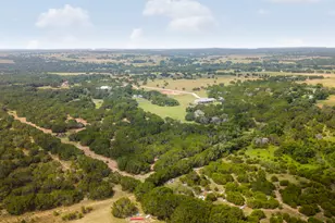 2110 Co Rd 285, Liberty Hill, TX 78642 - Photo 36