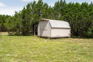 2110 Co Rd 285, Liberty Hill, TX 78642 - Photo 38