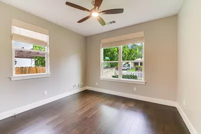 1106 Fiesta Street, Austin, TX 78702 - Photo 16
