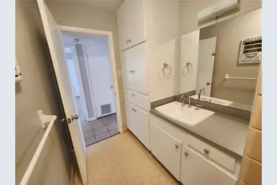 607 Nelray B Boulevard #B, Austin, TX 78751 - Photo 8