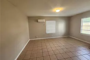 607 Nelray B Blvd, Austin, TX 78751 - Photo 2