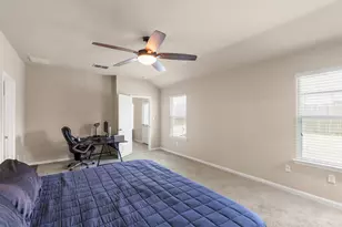 111 Denton Dr, Hutto, TX 78634 - Photo 12