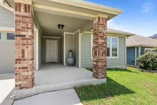 111 Denton Dr, Hutto, TX 78634 - Photo 2