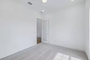 141 Christian Spgs Dr, Kyle, TX 78640 - Photo 12