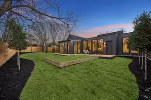 4700 Philco Dr, Austin, TX 78745 - Photo 36