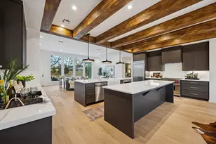 4700 Philco Dr, Austin, TX 78745 - Photo 10