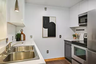 3013 E 18th St, Austin, TX 78702 - Photo 12