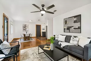 3013 E 18th St, Austin, TX 78702 - Photo 8