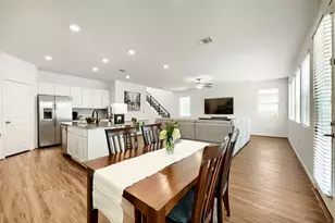 10221 Buster Dr, Austin, TX 78748 - Photo 10