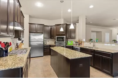 162 Sugar Creek, Buda, TX 78610 - Photo 8