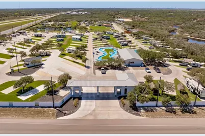 1331 State Highway 188 #32, Rockport, TX 78336 - Photo 6