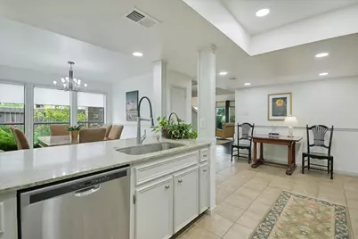 5813 Back Court, Austin, TX 78731 - Photo 8