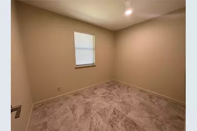 115 150 Loop W #D, Bastrop, TX 78602 - Photo 4