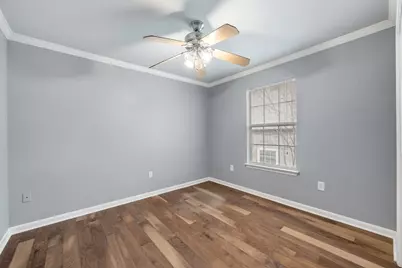 2001 E 8th Street, Austin, TX 78702 - Photo 22