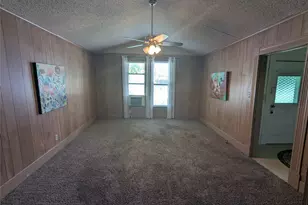 1319 Grace St, Taylor, TX 76574 - Photo 16