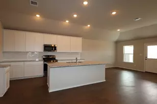 20005 Schatz Wy, Manor, TX 78653 - Photo 4