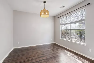 1712 Lynnville Trail, Austin, TX 78727 - Photo 6