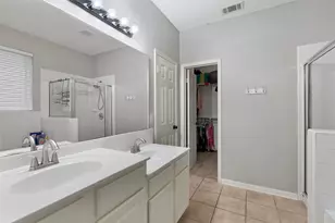 1712 Lynnville Trail, Austin, TX 78727 - Photo 10