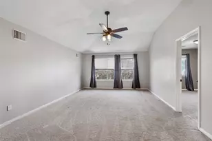 1712 Lynnville Trail, Austin, TX 78727 - Photo 14