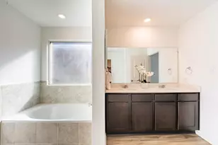 322 Arnage Dr, Hutto, TX 78634 - Photo 16