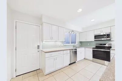 1707 Timberwood Drive, Austin, TX 78741 - Photo 10