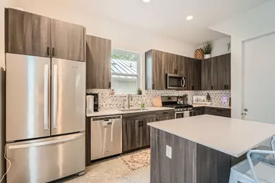 2601 Francisco Street #B, Austin, TX 78702 - Photo 8