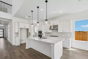 213 Borrego Bnd, Liberty Hill, TX 78642 - Photo 2