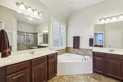 204 Norcia Loop, Liberty Hill, TX 78642 - Photo 14