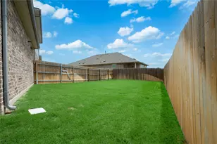 513 Emerald Cv, Georgetown, TX 78626 - Photo 22
