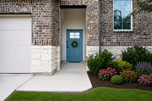 513 Emerald Cv, Georgetown, TX 78626 - Photo 2