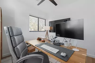 2936 E 14th Street, Austin, TX 78702 - Photo 16