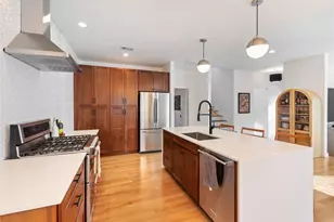 2936 E 14th St, Austin, TX 78702 - Photo 10