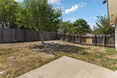 7209 Cayenne Lane, Austin, TX 78741 - Photo 22
