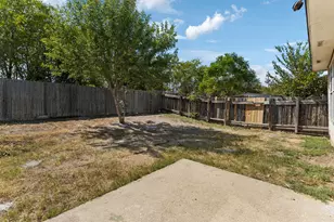 7209 Cayenne Ln, Austin, TX 78741 - Photo 22