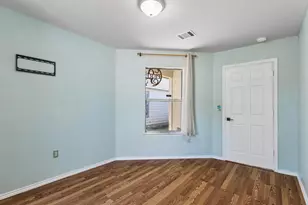 7209 Cayenne Ln, Austin, TX 78741 - Photo 8