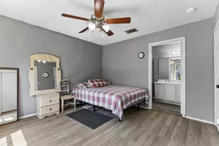 7209 Cayenne Ln, Austin, TX 78741 - Photo 12