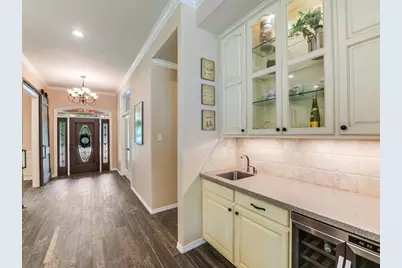 215 Woodland Park, Georgetown, TX 78633 - Photo 10