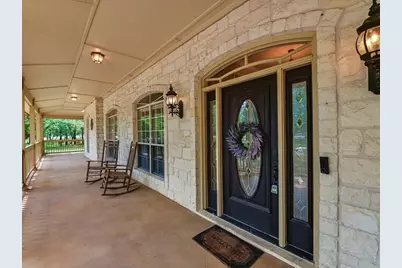 215 Woodland Park, Georgetown, TX 78633 - Photo 4
