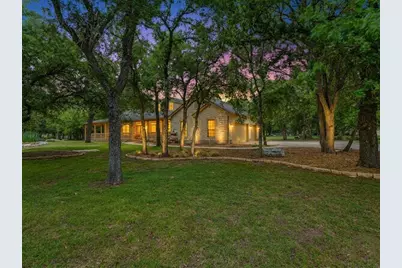 215 Woodland Park, Georgetown, TX 78633 - Photo 6