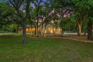 215 Woodland Park, Georgetown, TX 78633 - Photo 6