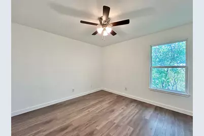 6409 Burns Street #305, Austin, TX 78752 - Photo 14