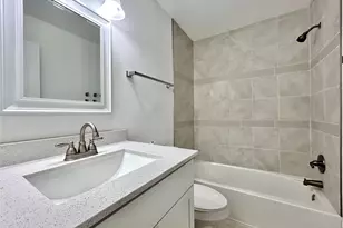 6409 Burns St, Austin, TX 78752 - Photo 12