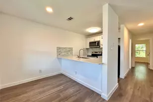 6409 Burns St, Austin, TX 78752 - Photo 2
