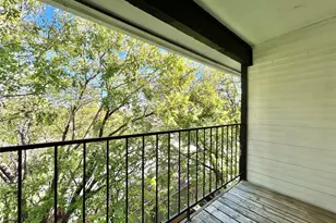 6409 Burns St, Austin, TX 78752 - Photo 12