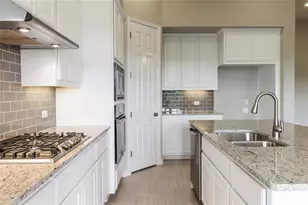 5117 Texas Bluebell Dr, Spicewood, TX 78669 - Photo 8